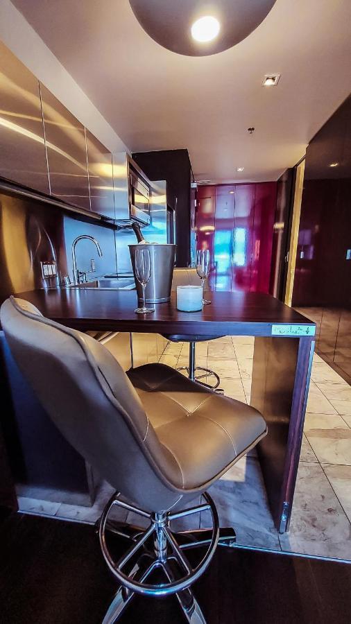 Luxury 53Rd Flr Condo With Amazing Sunset View & Balcony No Refee At Palms Place Лас-Вегас Экстерьер фото